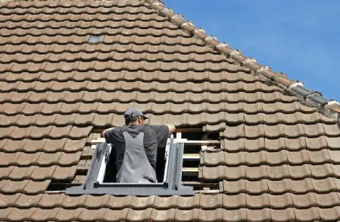 Pose de velux - Vildé-Guingalan